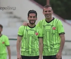 (عکس) خداحافظی سید‎‌جلال با مدافع جنجالی!