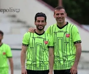 (عکس) خداحافظی سید‎‌جلال با مدافع جنجالی!