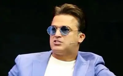 سکانس خندان/حامد آهنگی با این پیرمرد پر حاشیه پاچیده از خنده