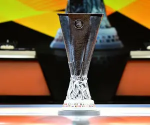 قرعه کشی پلی آف لیگ اروپا انجام گرفت