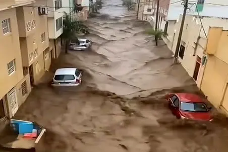 معماری طبیعت؛ سیل مردمو تو خونه هاشون زندونی کرد