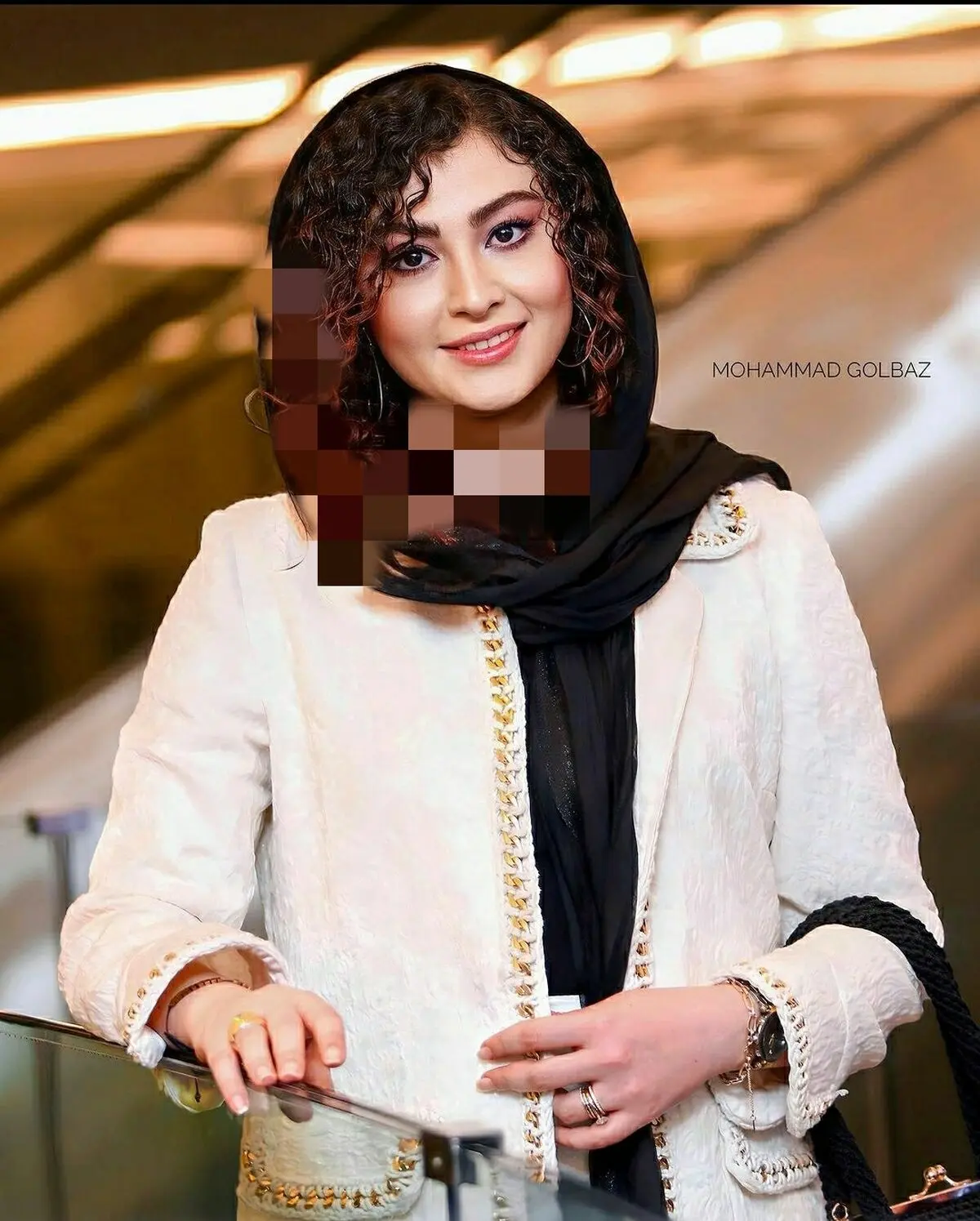 مریم مومن