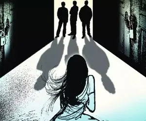 تجاوز به زن حامله توسط 3 شیطان؛ آتنا را جِزغاله کردند!