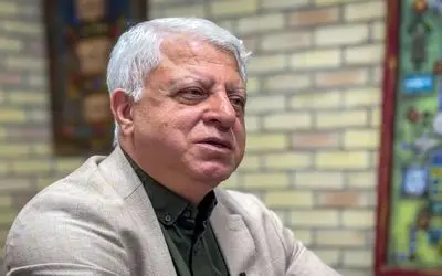 فیاض زاهد از سمت خود کناره‌گیری کرد؛ موافقت یا مخالفت الیاس حضرتی؟