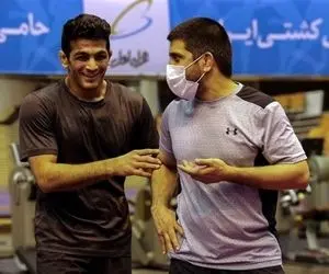 (ویدئو) طغیان بامدادی پدر حسن یزدانی علیه دبیر