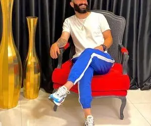 فیلم تولد داریوش شجاعیان با دختران رقاص در پارتی مختلط دوبی!