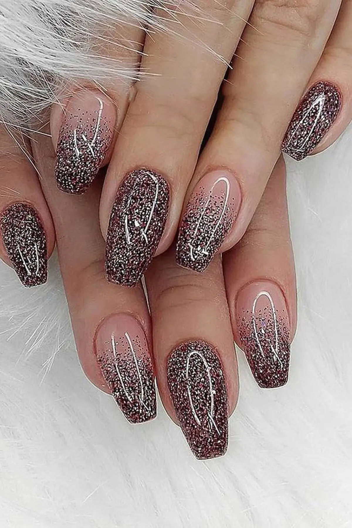 shiny-nail-model-for-girls-60