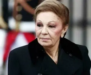 سفر به ایام قدیم سال 1343؛ عکس زیرآبی از غواصی فرح پهلوی در کیش