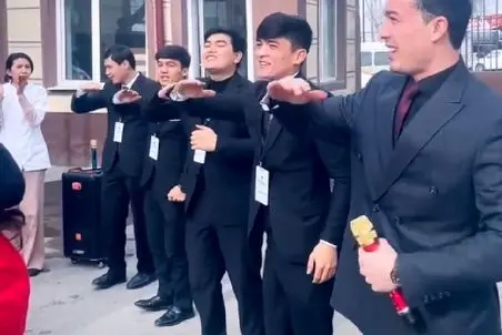 آواز محلی؛ پسرای مدلینگ افغانی عسل منه جیگر منه گونی گونی میخونن فتبارک الله بهشون