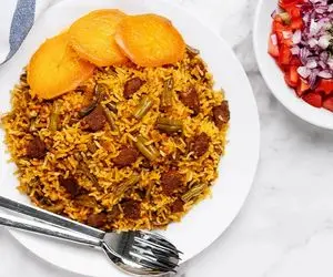 آموزش آشپزی؛ لوبیا پلو با ادویه هایی که حسابی خوش عطرش میکنه