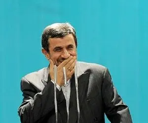 چرا احمدی نژاد از ۳۰۰ متری بیت رهبری کفش هایش را در می آورد؟