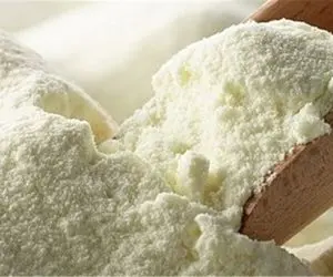 کشف ۴ تن شیر خشک فاسد در فردیس