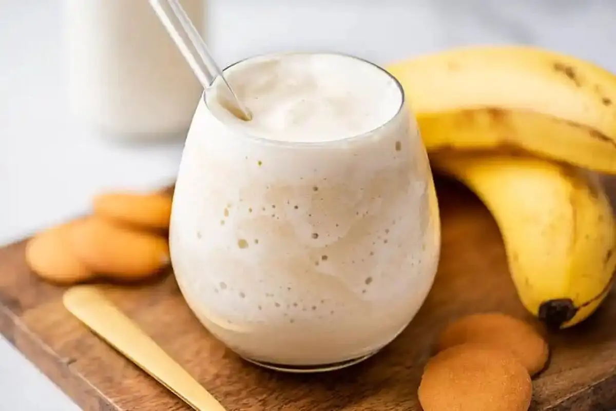 طرز تهیه میلک شیک داغ موزی