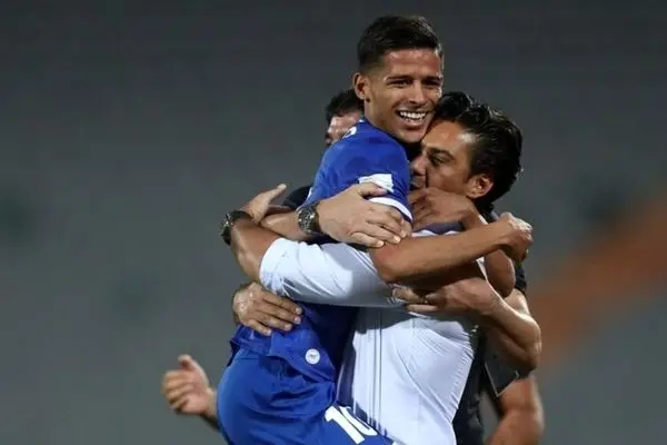 فرهاد مجیدی و مهدی قایدی