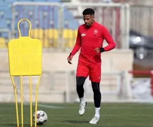 رقابت ایوب و میلاد محمدی برای بازی مقابل سپاهان