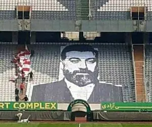 طرح موزاییکیِ پرسپولیسی‌ ها با چهره علی انصاریان