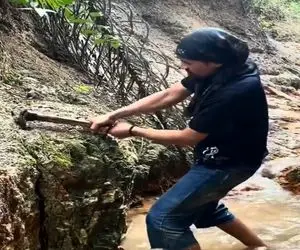 معماری طبیعت؛ بنده برگزیده اینه سنگو کنار رود چکش زد پولدار شد