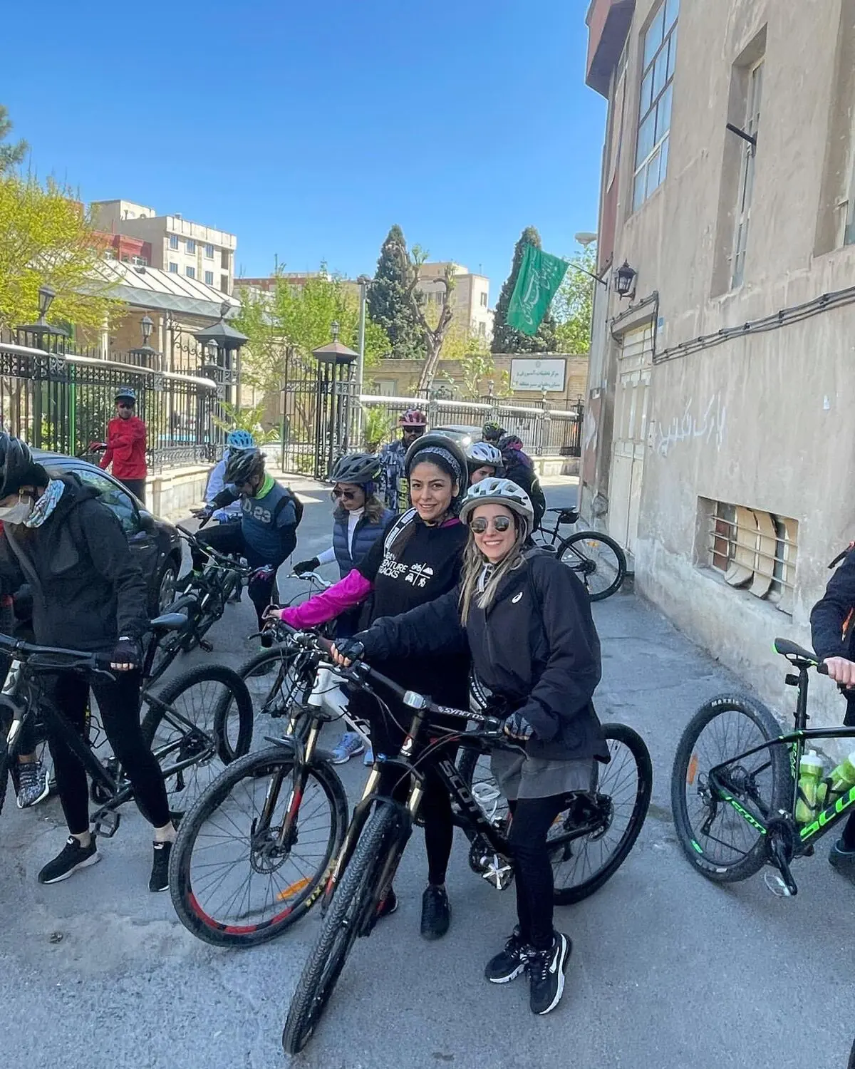 elnazhabibi67_1648219409_2