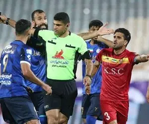 نظر کارشناسان مشهور داورى در مورد 3 صحنه مشکوک بازی استقلال - فولاد 