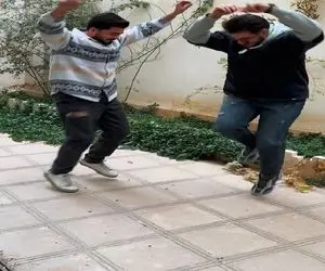 آواز اصیل؛ پسرا با آهنگ علی یاسینی رقص کرمانجی میرن اصالت حفظ کنن/اصن یه وضعی