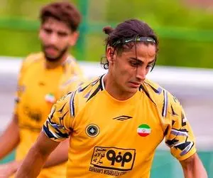 ستاره سپاهان راهی روسیه شد