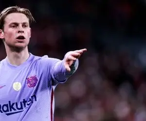 مذاکرات چلسی و بارسلونا؛ فرنکی دی یونگ در لباس آبی؟!