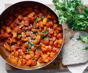 طرز تهیه سوسیس بندری به سبک ساندویچی ها؛ رازهای سوسیس بندری خوشمزه