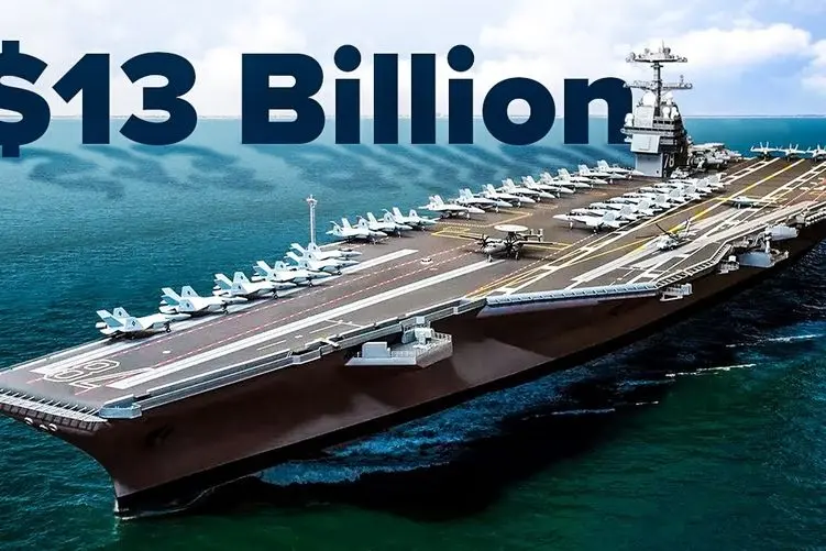 ادوات جنگی؛ ناو های غول پیکر آمریکا که از یک شهر پر امکانات تر است