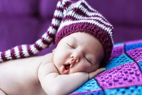 دانلود لالایی معروف برای بچه ها؛ این لالایی رو واجبه هر بچه ای بشنوه معجزه ی خوابه