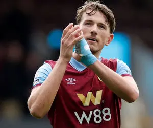 مورینیو به دنبال گزینه نقل و انتقالاتی منچستر