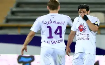 نقش ویژه یک ستاره برای زمین‌گیر کردن استقلال