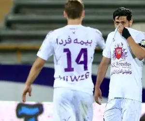 نقش ویژه یک ستاره برای زمین‌گیر کردن استقلال