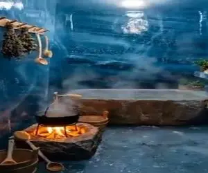 معماری خلاقانه؛ تو قطب جنوب یه خونه اسکیمویی یخی ساختن وان توش با آب گرم خوراکه حمومه