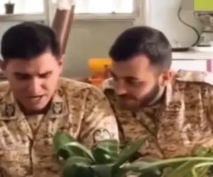 آواز احساسی؛ سرباز ایرانی یاناریم خوند قیافشو نبینی فک میکنی خود تاتلیس داره میخونه