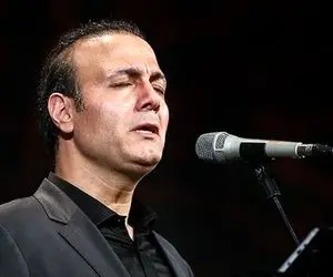 (ویدئو) علیرضا قربانی این اجرای خود را به آتیلا پسیانی تقدیم کرد