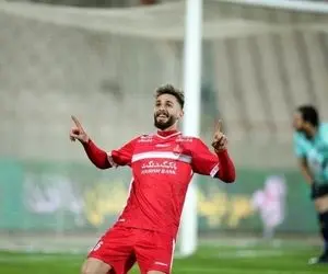دو پیشنهاد جذاب خارجی بهترین مهاجم پرسپولیس را وسوسه می کند؟