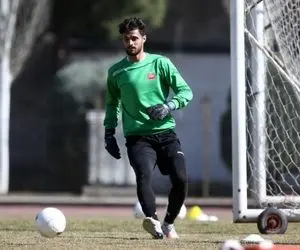 یحیی گل محمدی دروازه بان اول تیمش را انتخاب کرد!