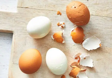 قیمت تخم مرغ امروز چهارشنبه 1 مهر 1405 /  بازار ثابت اما تخم‌ مرغ گران؟