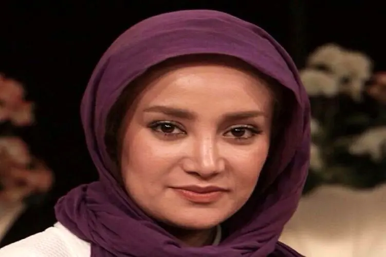 آواز شادونه؛ بهاره افشاری الان سر و زبون داره یه زمونی بین همکاراش خجالت میکشید بخونه