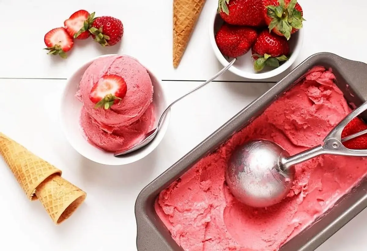 Strawberry-icecream-1