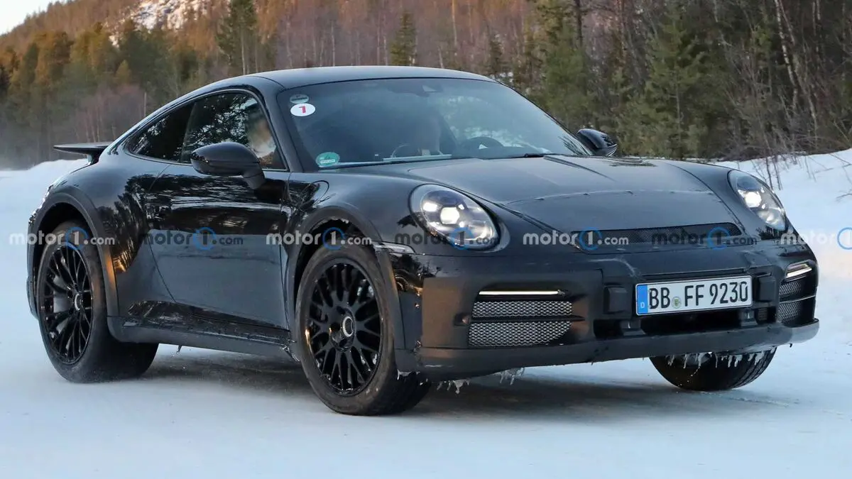 porsche-911-safari-facelift-spy-photos (2)