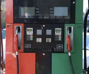 (تصاویر) اختلال در پمپ‌ بنزین‌ها