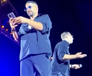 آواز شاد؛ زانیار وسط اجرا طرفدارش میگه با گوشی من ویدیو بگیر حرکت زد ذوق کنون