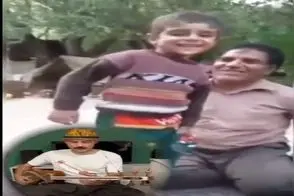 آواز شاد؛ بچه فلفل خدای مجلس گرم کنه جوری تو دورهمی بزرگترا خوند قدرت صداش محشر بنازم