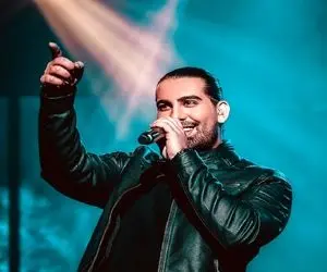 آواز احساسی؛ مجید رضوی کنسرتش رسید به دلم تنگه گریه اش گرفت مکث کرد دلت واسش ریش میشه