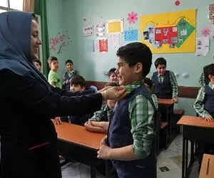  پرداخت فوق العاده ویژه معلمان این ماه به مشکل خورد!