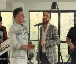 آواز ماندگار؛ مجتبی شفیعی علیرضا طلیسچی رو در اجرای آهنگ لیلا شوکه کرد هاج و واج موند