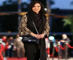 آواز احساسی؛وقتی شدند زد زیر آواز چشمای لیلا اوتادی چهار تا شد از خوده ناصر بهتر بود