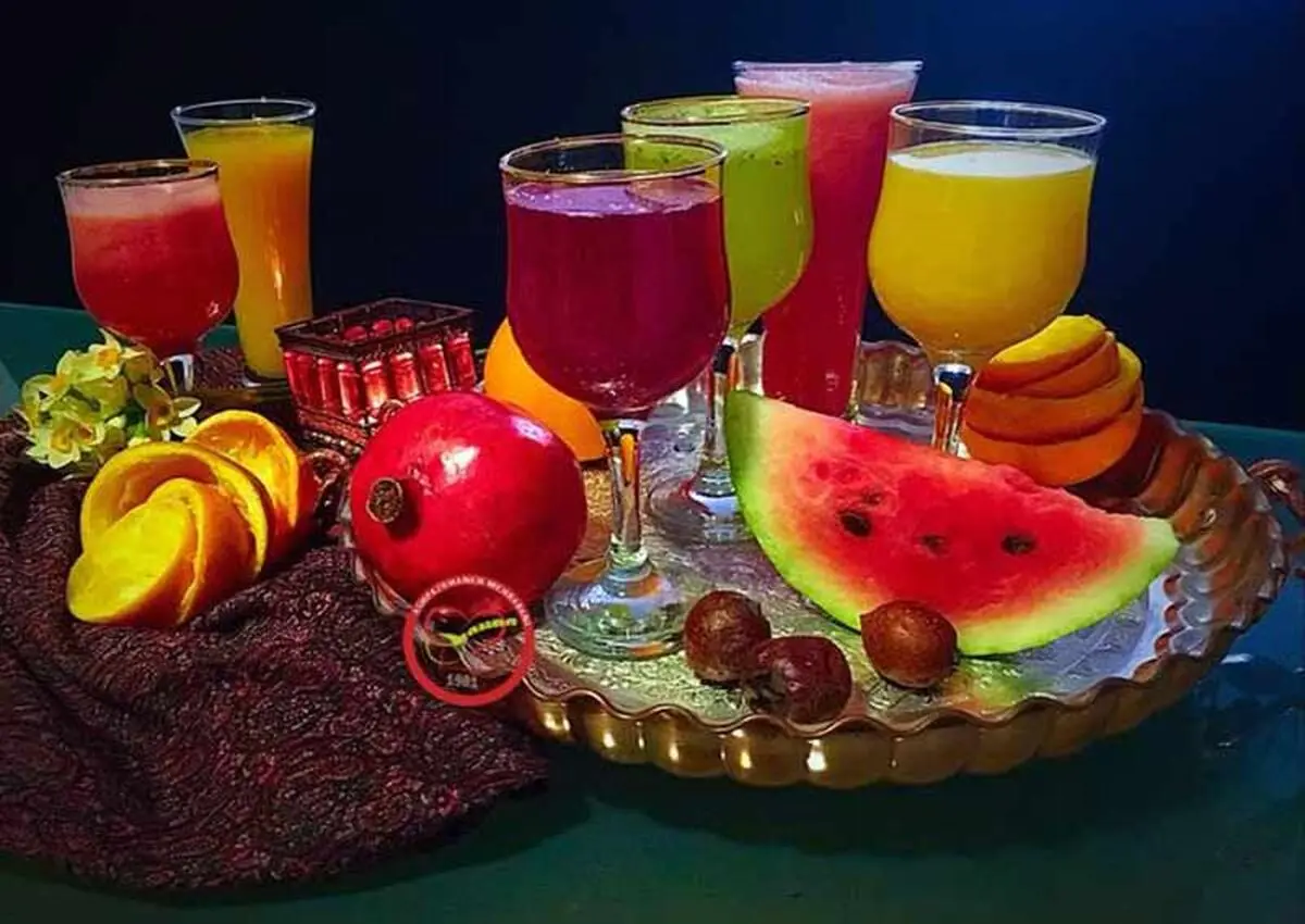 آب-میوه-های-طبیعی