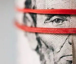 دلار در محدوده حساس؛ سیگنال افزایشی در راه است؟